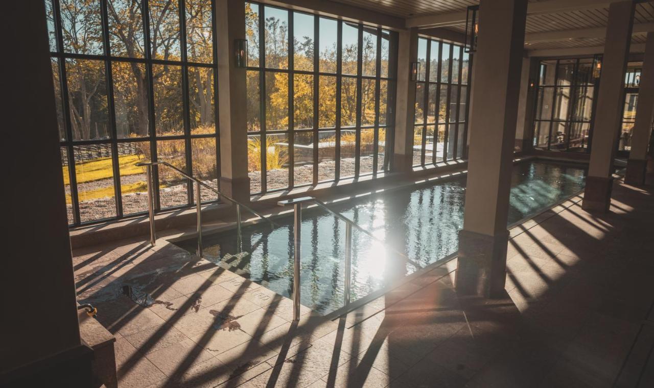 Smadalaroe Gard Hotell & Spa Buitenkant foto