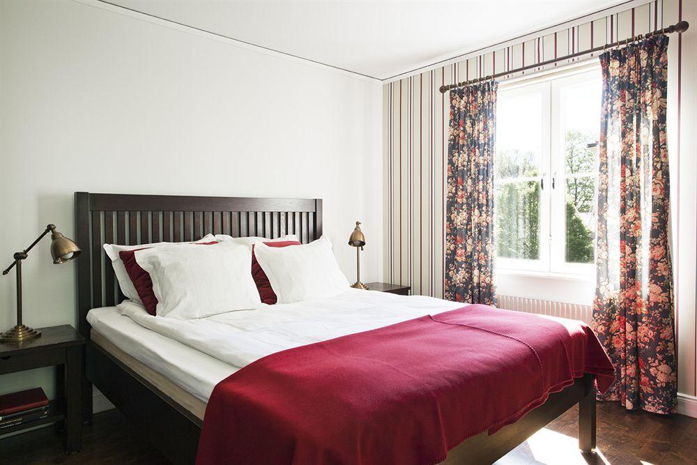 Smadalaroe Gard Hotell & Spa Buitenkant foto