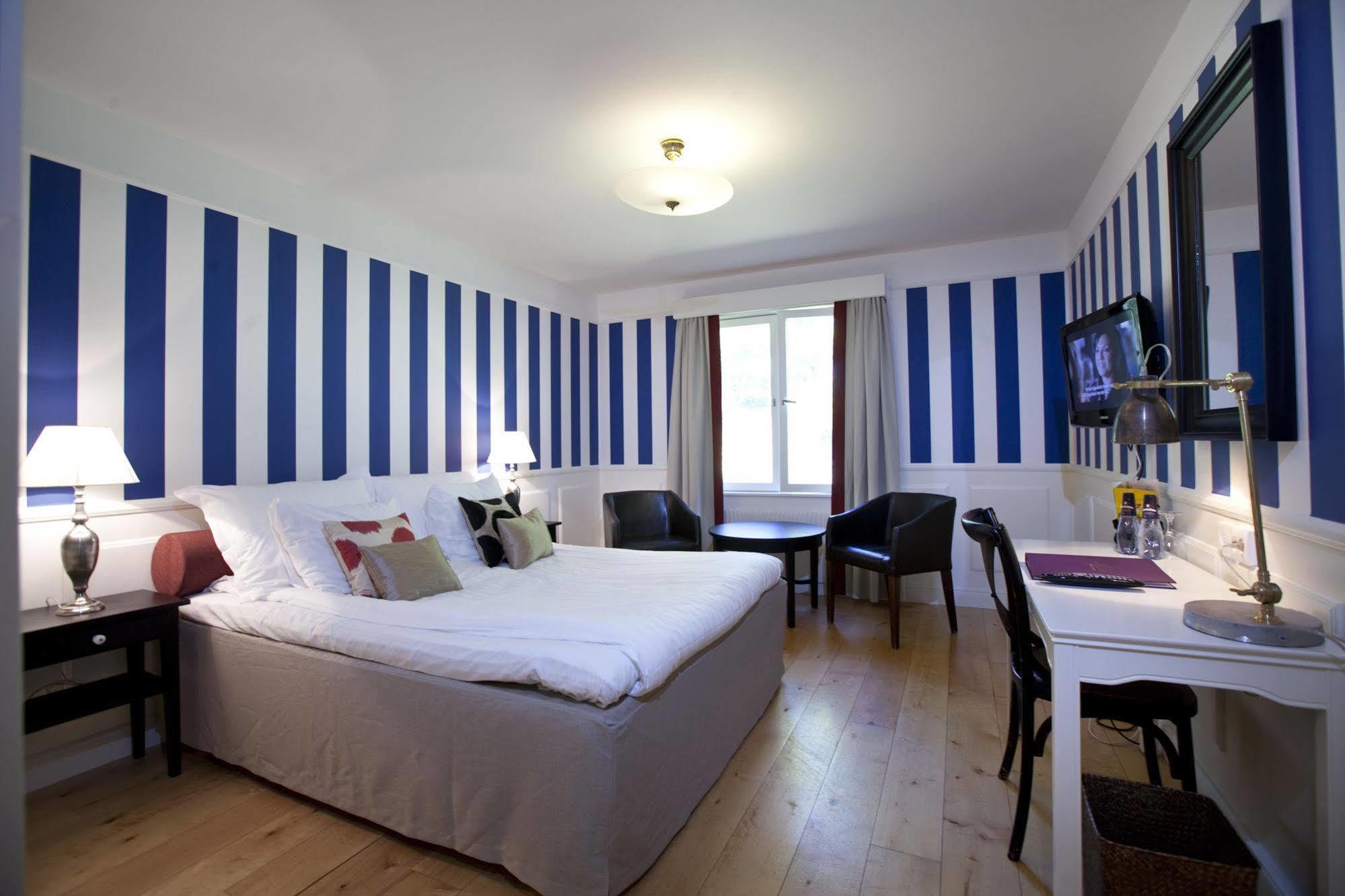 Smadalaroe Gard Hotell & Spa Buitenkant foto
