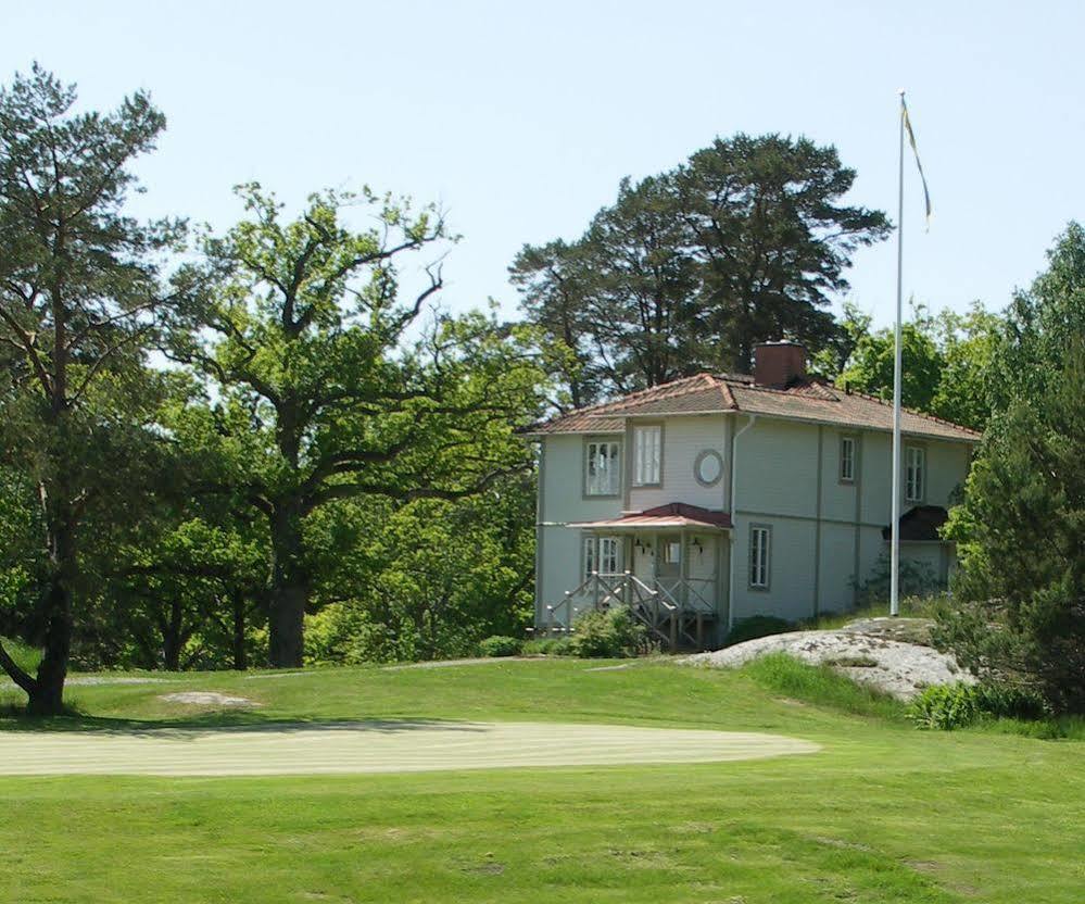 Smadalaroe Gard Hotell & Spa Buitenkant foto